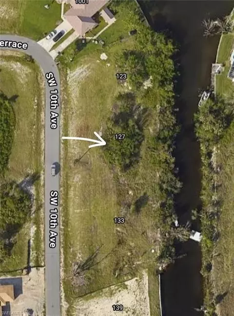 127 SW 10th Ave, Cape Coral, FL 33991