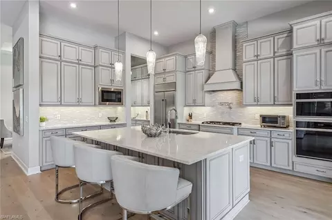 Kitchen - 3421 Wellfleet Ln, Naples, FL 34114 photo 3 of 9