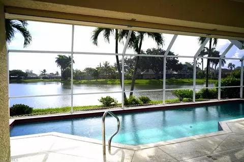 3719 Kent Dr, Naples, FL 34112