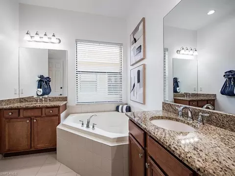 3487 Pacific Dr, Naples, FL 34119 photo 11