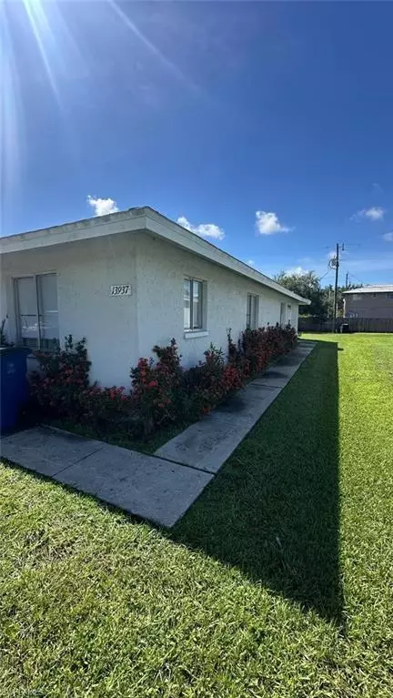 13935 First St, Fort Myers, FL 33905