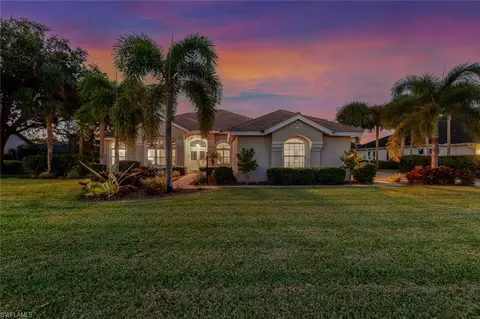 19219 Vintage Trace Cir, Fort Myers, FL 33967