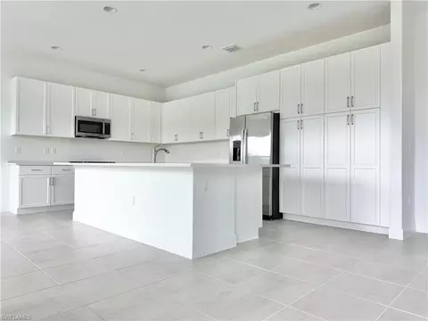 Kitchen - 20885 Thistle Leaf Ln, Estero, FL 33928 photo 1 of 4