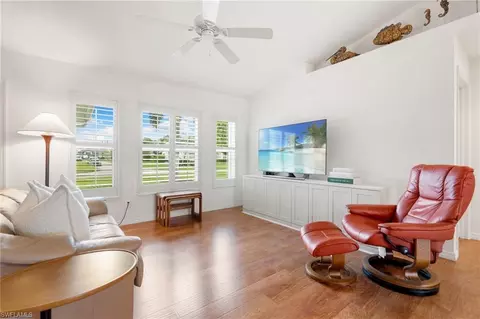 222 SE 17th Ter, Cape Coral, FL 33990
