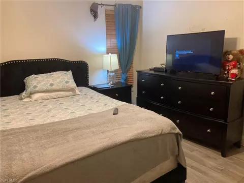 653 Squire Cir #101, Naples, FL 34104