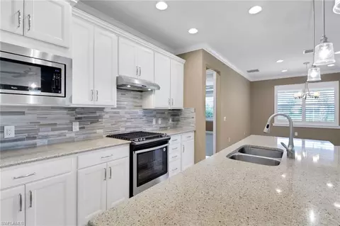 20063 Tavernier Dr, Estero, FL 33928 photo 9