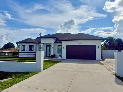 1806 41st St SW, Naples, FL 34116