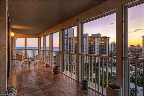 4401 Gulf Shore Blvd N #1204, Naples, FL 34103