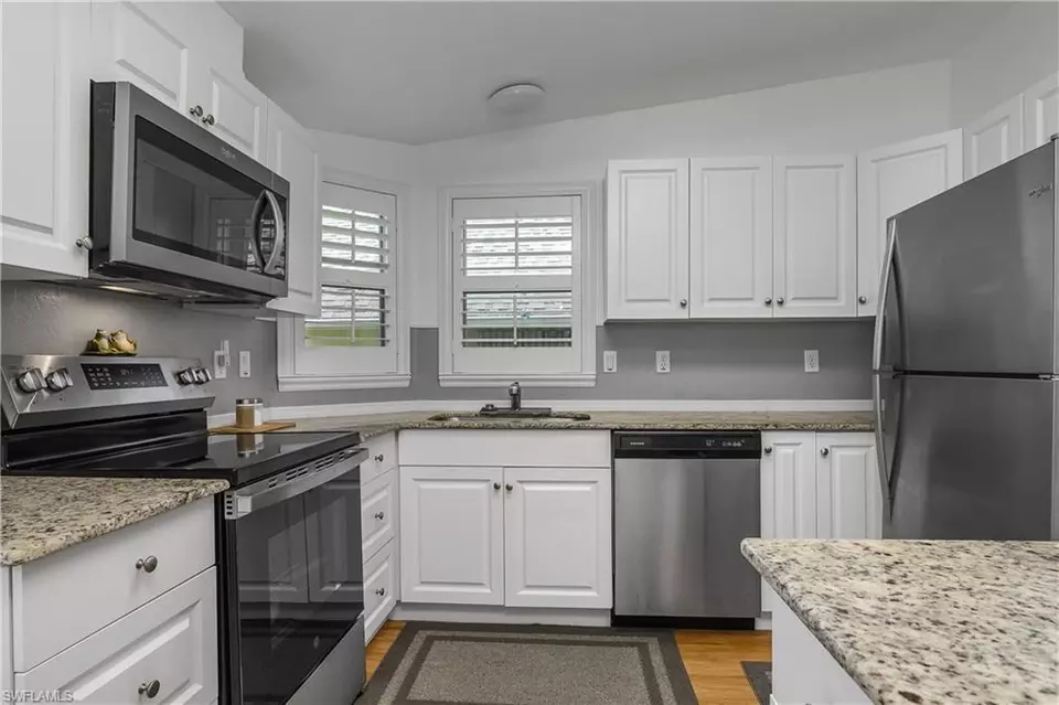 Kitchen - 26228 Bonita Fairways Cir, Bonita Springs, FL 34135 photo 2 of 4