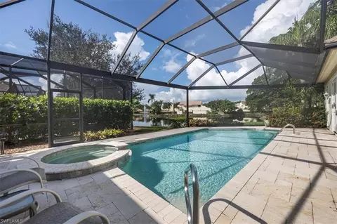863 Turtle Ct, Naples, FL 34108 photo 21