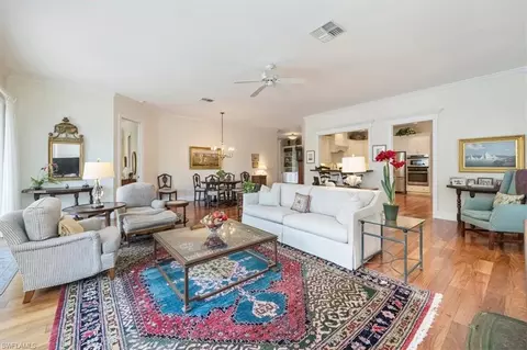 863 Turtle Ct, Naples, FL 34108 photo 10