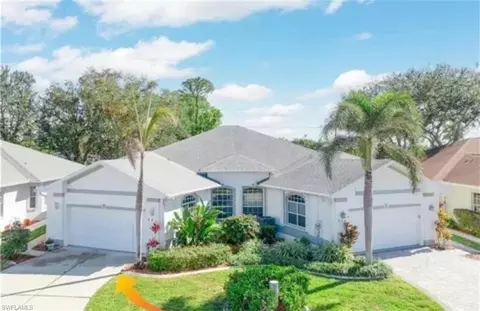 443 Crossfield Cir #74, Naples, FL 34104