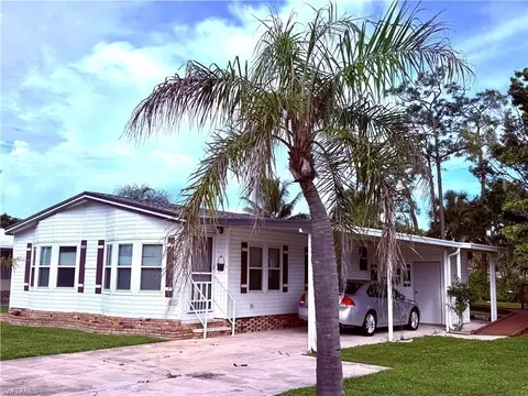 10341 Wales Loop, Bonita Springs, FL 34135