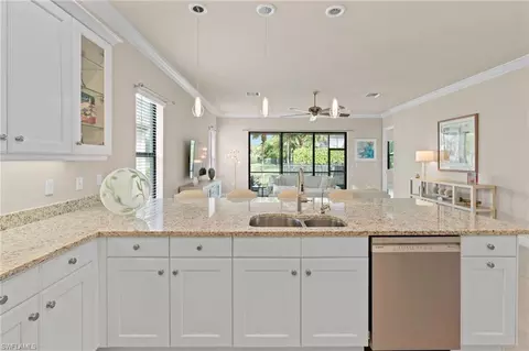 Kitchen - 4554 Luminary Ave, Naples, FL 34119 photo 5 of 5
