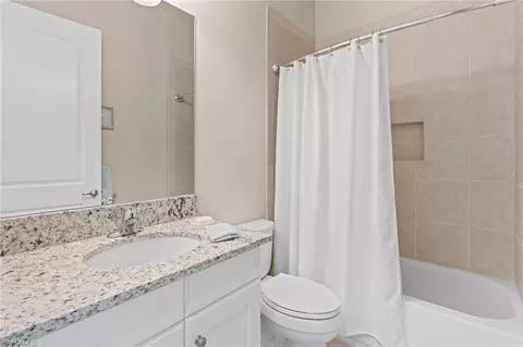 Bath - 4554 Luminary Ave, Naples, FL 34119 photo 3 of 3