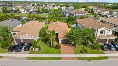 View/Area - 4554 Luminary Ave, Naples, FL 34119 photo 1 of 7
