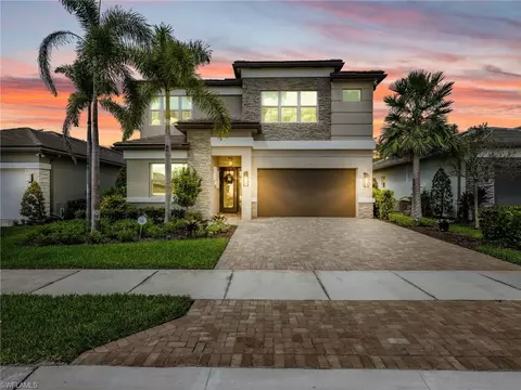 11265 Daphne Ct, Naples, FL 34120