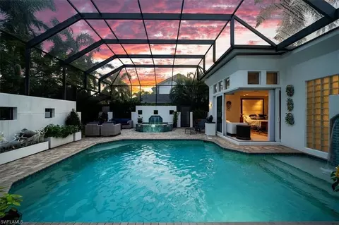 Exterior - 367 5th Ave N, Naples, FL 34102 photo 8 of 8