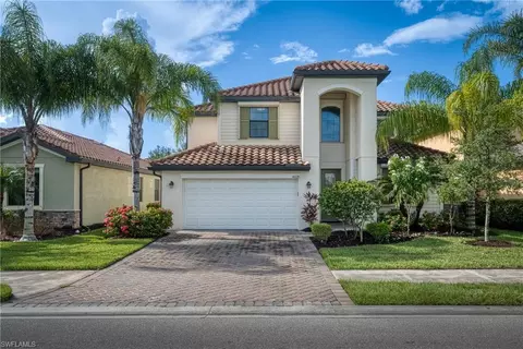 4228 Raffia Palm Cir, Naples, FL 34119