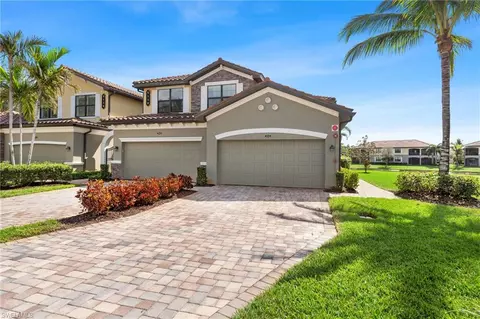 9130 Napoli Ct #102, Naples, FL 34113