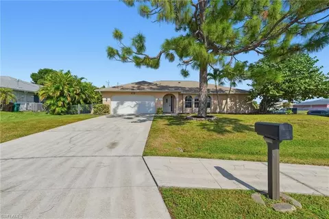 219 SW Trafalgar Pkwy, Cape Coral, FL 33991