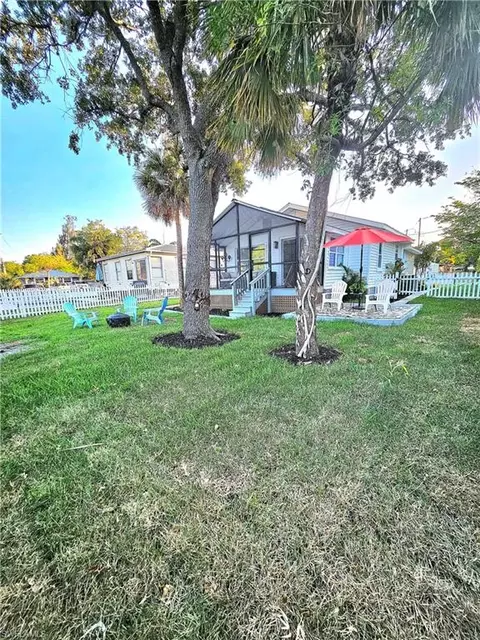 Exterior - 3411 Basin St, Naples, FL 34112 photo 8 of 12