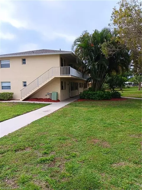 3325 Airport Rd N #H7, Naples, FL 34105