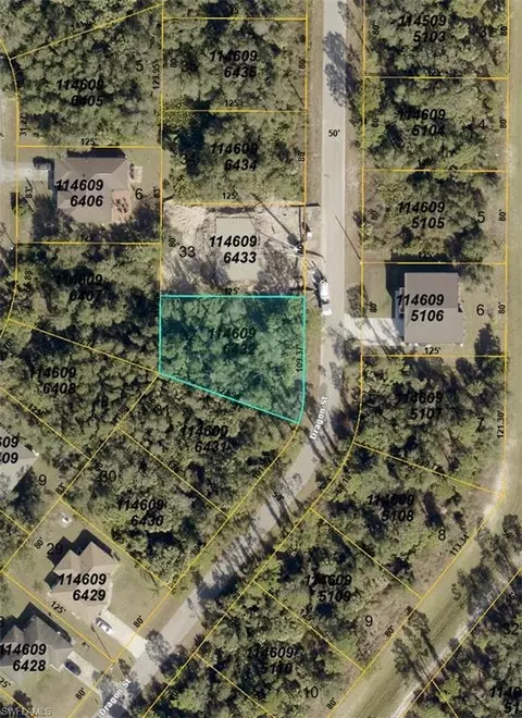 Dragon St, North Port, FL 34288