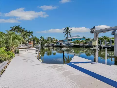 Exterior - 405 Grenada Ave, Naples, FL 34113 photo 7 of 9