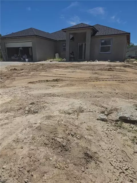 2604 E 13th St, Lehigh Acres, FL 33972