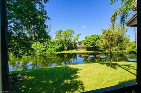 1561 Oyster Catcher Pt #1561B, Naples, FL 34105