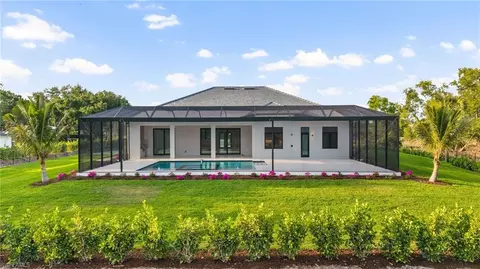 Exterior - 162 Jung Blvd E, Naples, FL 34120 photo 12 of 13