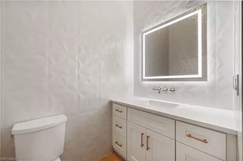 Bath - 162 Jung Blvd E, Naples, FL 34120 photo 6 of 6