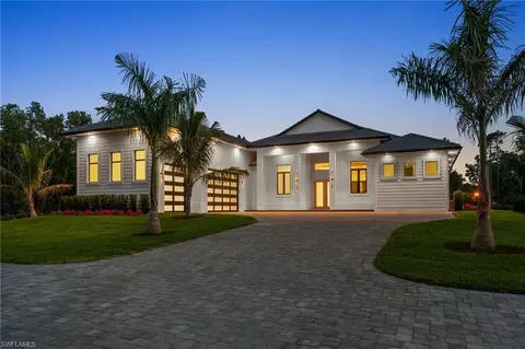 Exterior - 162 Jung Blvd E, Naples, FL 34120 photo 7 of 13