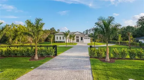 Exterior - 162 Jung Blvd E, Naples, FL 34120 photo 10 of 13
