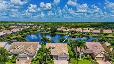 16226 Camden Lakes Cir, Naples, FL 34110