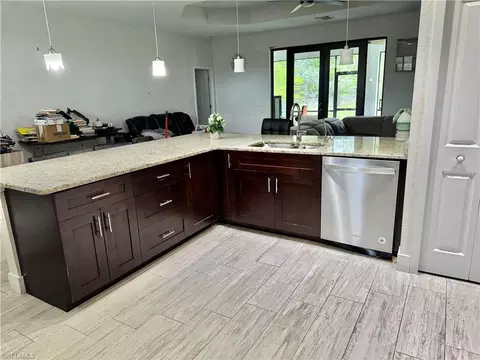 Kitchen - 3232 4th Ave SE, Naples, FL 34117 photo 3 of 4