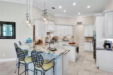 12194 Wicklow Ln, Naples, FL 34120 photo 10