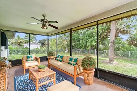 2198 55th St SW, Naples, FL 34116