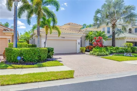 7719 Martino Cir, Naples, FL 34112