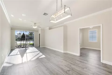 14496 Grapevine Dr, Naples, FL 34114