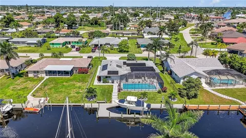 126 SW 49th St, Cape Coral, FL 33914