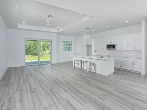 3677 Oil Well Rd, Naples, FL 34120