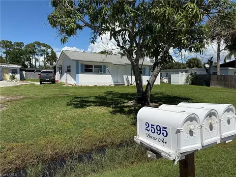 2595 Becca Ave, Naples, FL 34112
