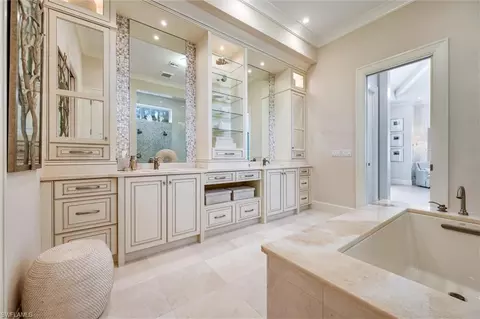 Bath - 2250 Crayton Rd, Naples, FL 34103 photo 2 of 6