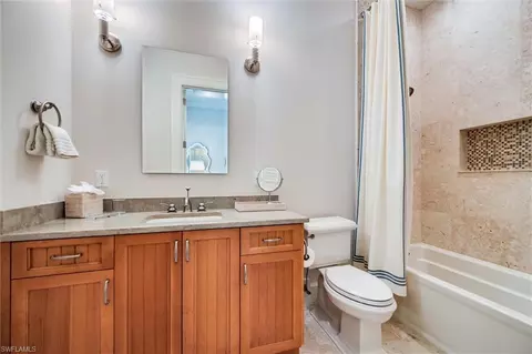 Bath - 2250 Crayton Rd, Naples, FL 34103 photo 5 of 6