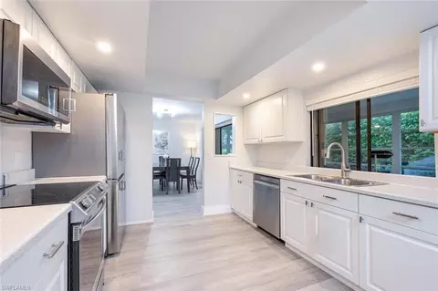 Kitchen - 104 Picardy Ct, Naples, FL 34112 photo 2 of 2