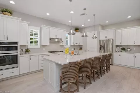 Kitchen - 3199 Cotuit Ln, Naples, FL 34114 photo 4 of 5