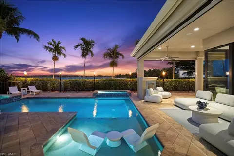 9214 Marble Stone Dr, Naples, FL 34120