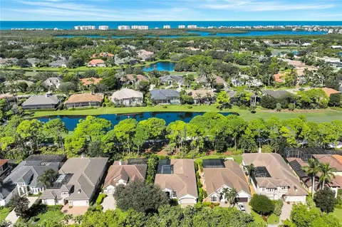 237 Charleston Ct, Naples, FL 34110 photo 35